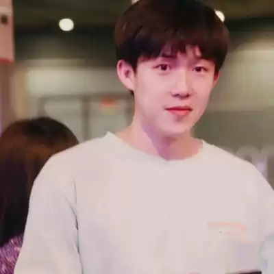 杨思萱